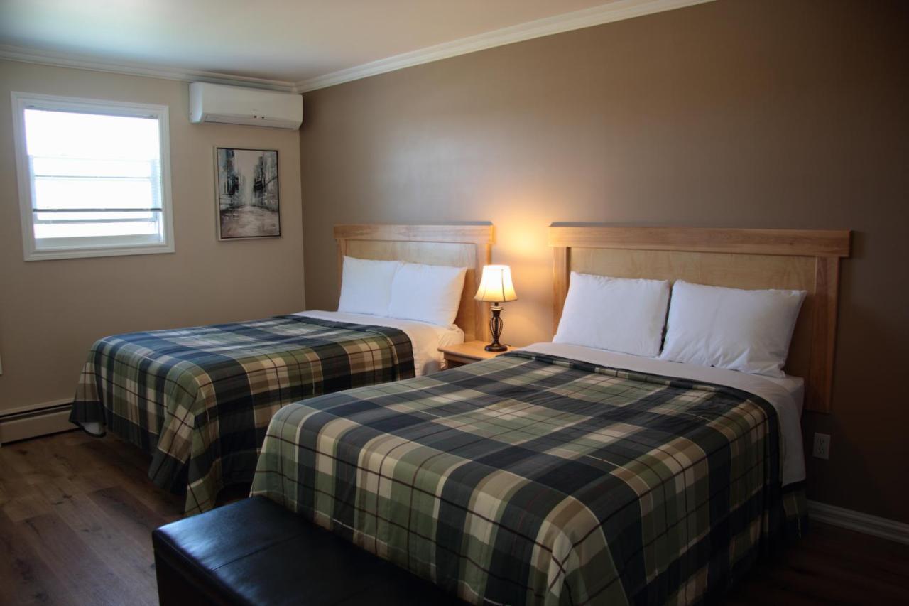 Carleton Inn & Cottages Bridgetown Extérieur photo