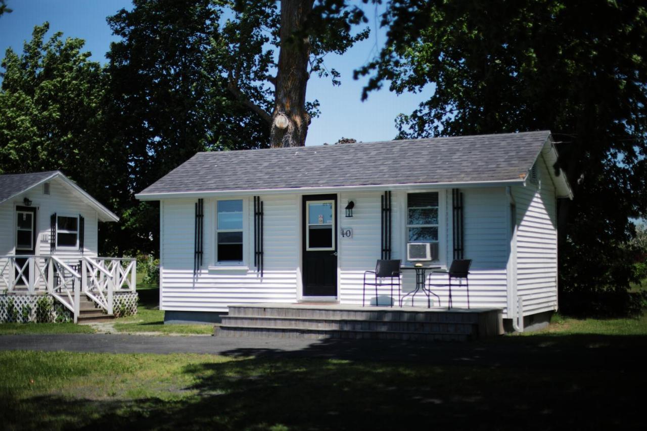 Carleton Inn & Cottages Bridgetown Extérieur photo