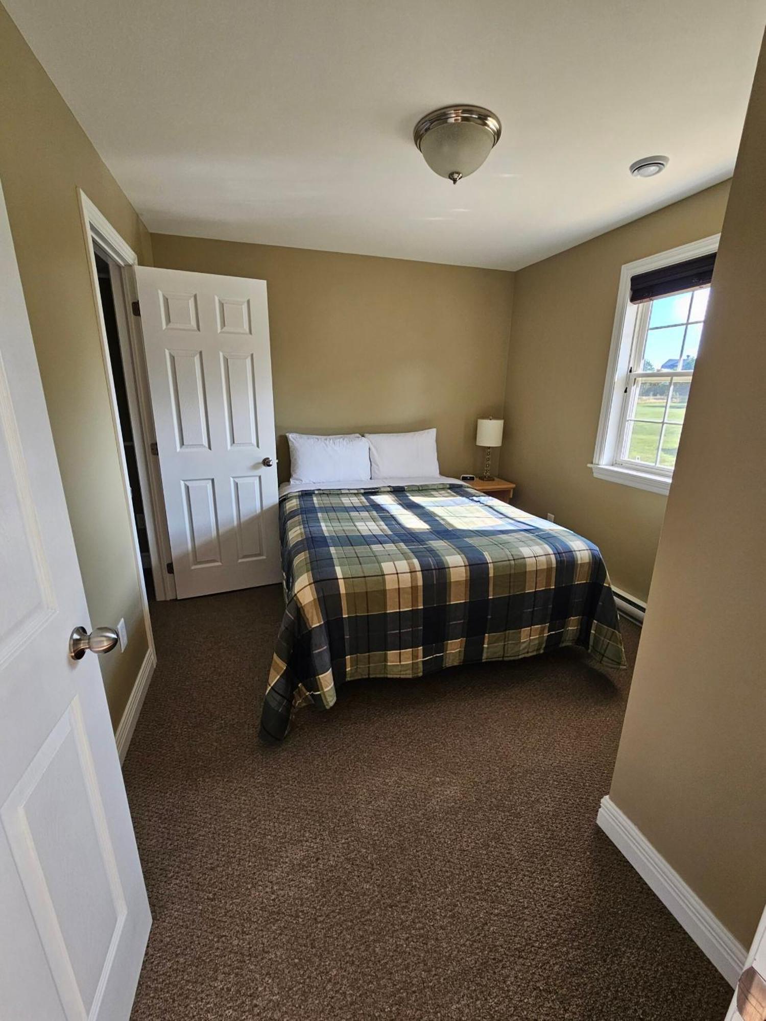 Carleton Inn & Cottages Bridgetown Extérieur photo
